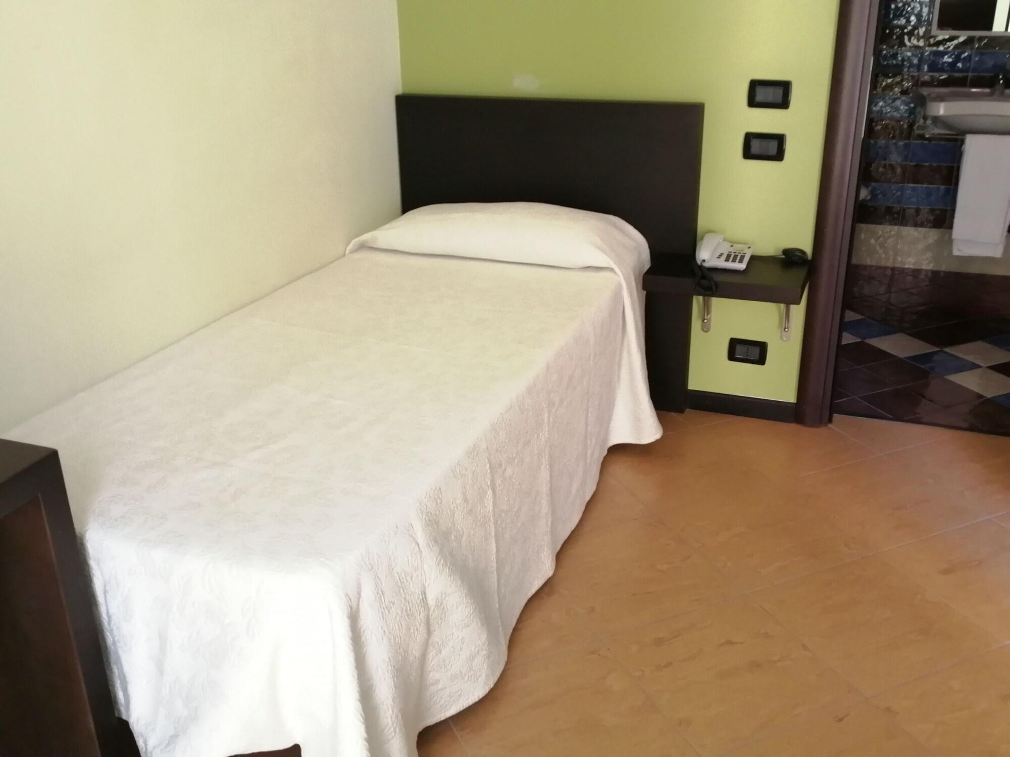 טרפאני Cerri Hotel מראה חיצוני תמונה