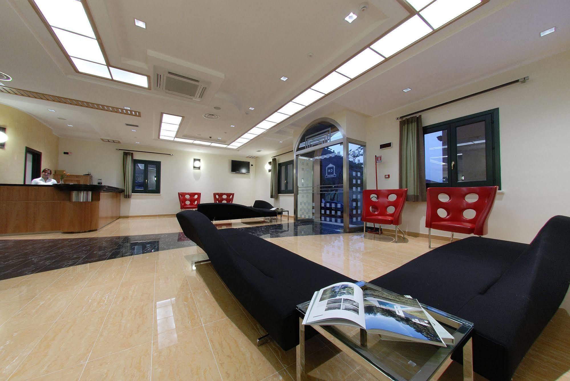 טרפאני Cerri Hotel מראה חיצוני תמונה