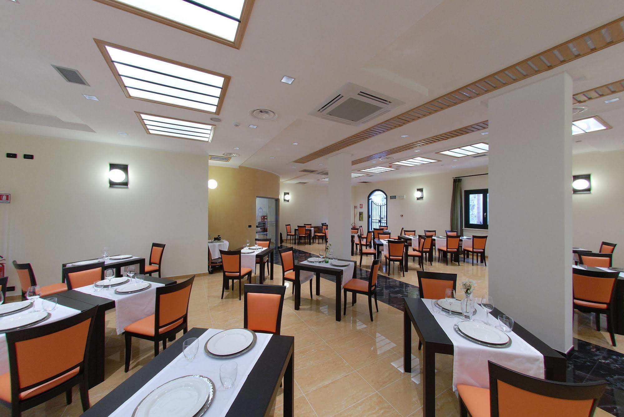 טרפאני Cerri Hotel מראה חיצוני תמונה