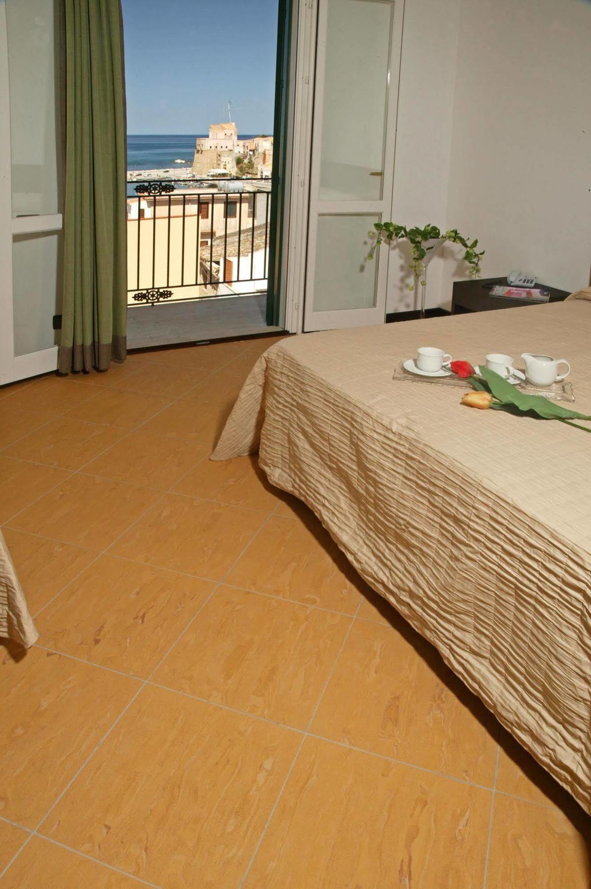 טרפאני Cerri Hotel מראה חיצוני תמונה